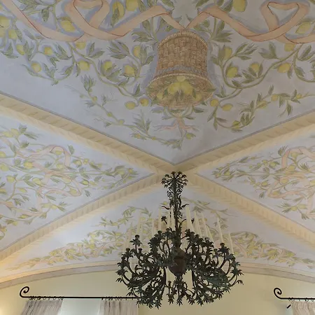 Casa Raiola By Caprirooms Daire