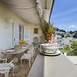 Apartament Casa Raiola *