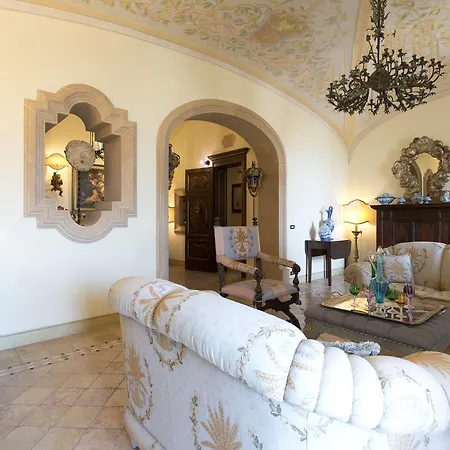 Апартаменты Casa Raiola By Caprirooms