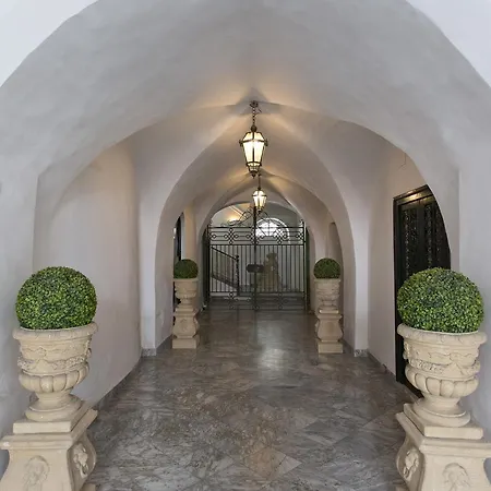 Casa Raiola By Caprirooms