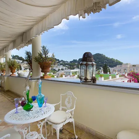 Casa Raiola By Caprirooms *