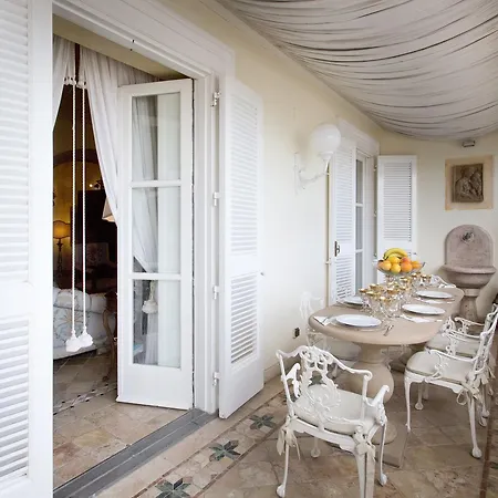 Апартаменты Casa Raiola By Caprirooms *